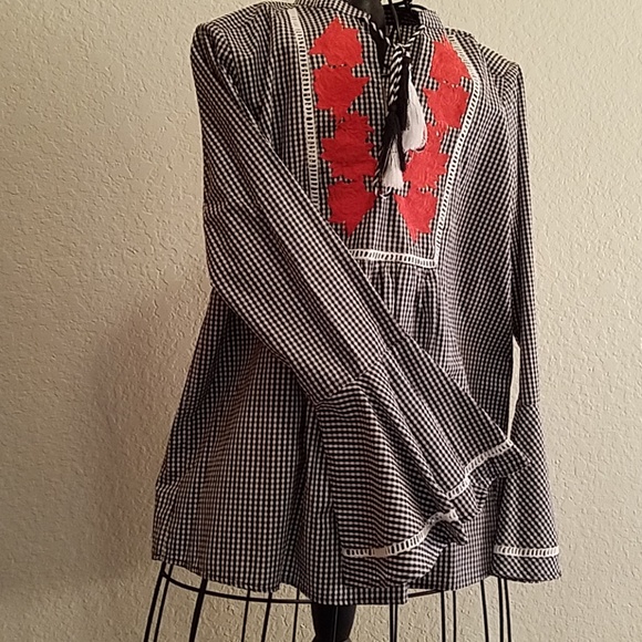 Studio West Black Gingham Peasant Blouse M - Picture 2 of 3